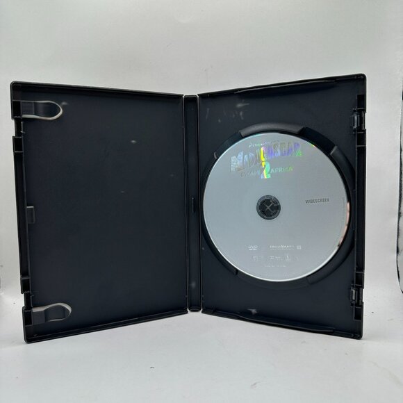 Madagascar: Escape 2 Africa DreamWorks Widescreen DVD Rated PG - Picture 3 of 3